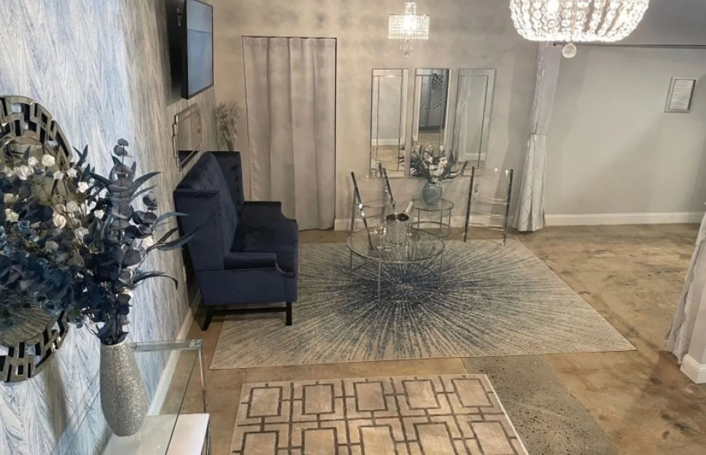 Photo 3 of 215 E Broad St, Savannah, GA 31401