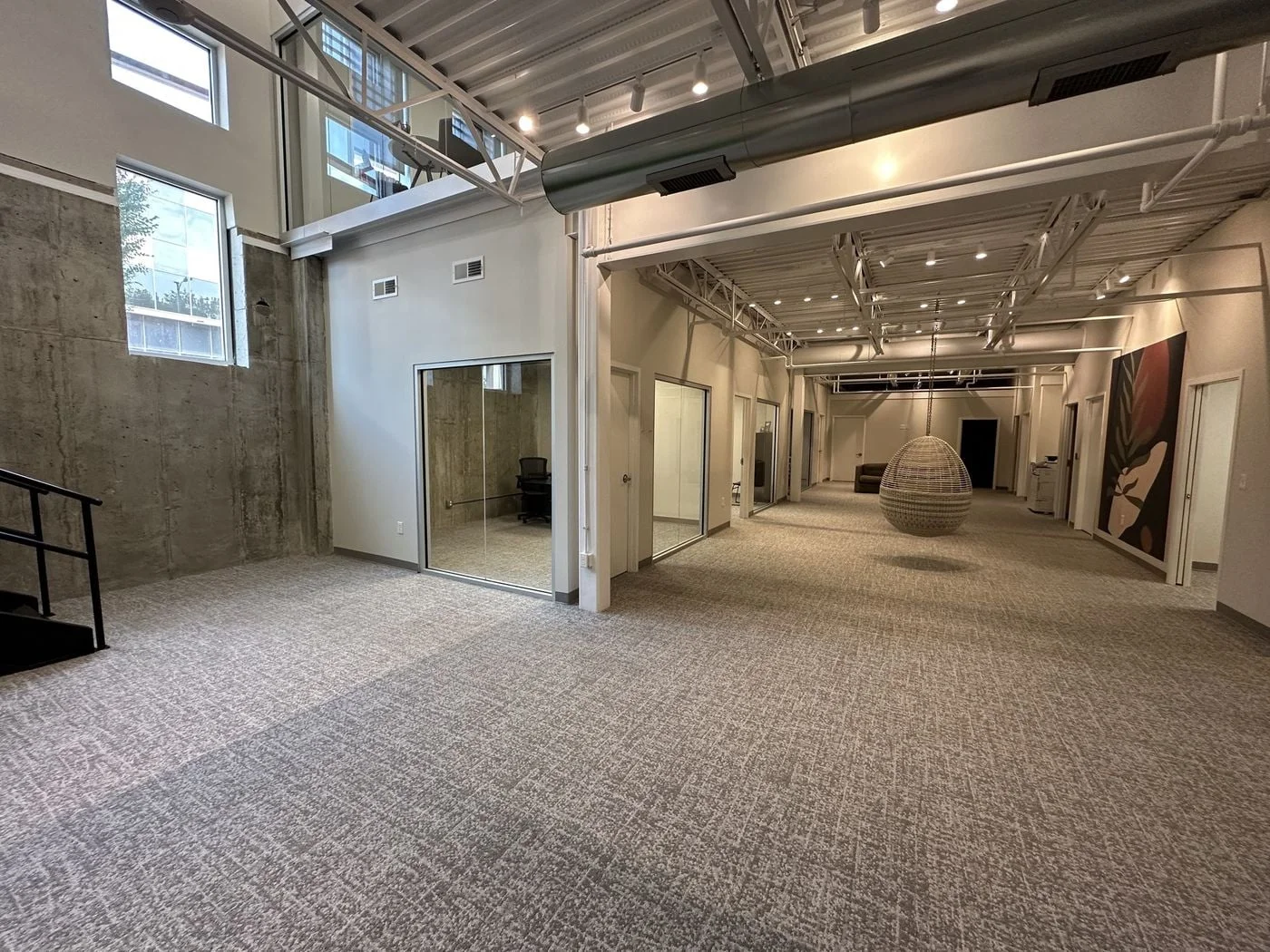 Photo 3 of 1 E Armour Blvd, Kansas City, MO 64111