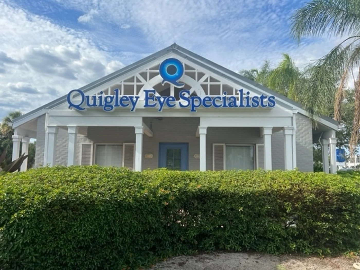Photo-1 of 1428 S Tamiami Trl, Sarasota, FL 34239