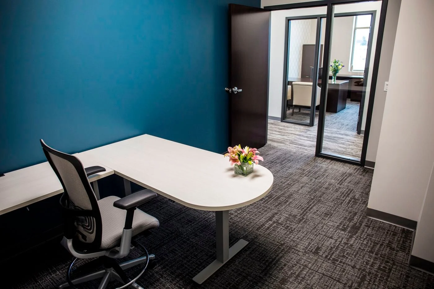 Photo 3 of 122 Uptown Dr, Bay City, MI 48708