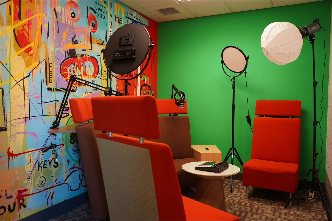 Photo 2 of 2625 Denison Dr, Mt Pleasant, MI 48858