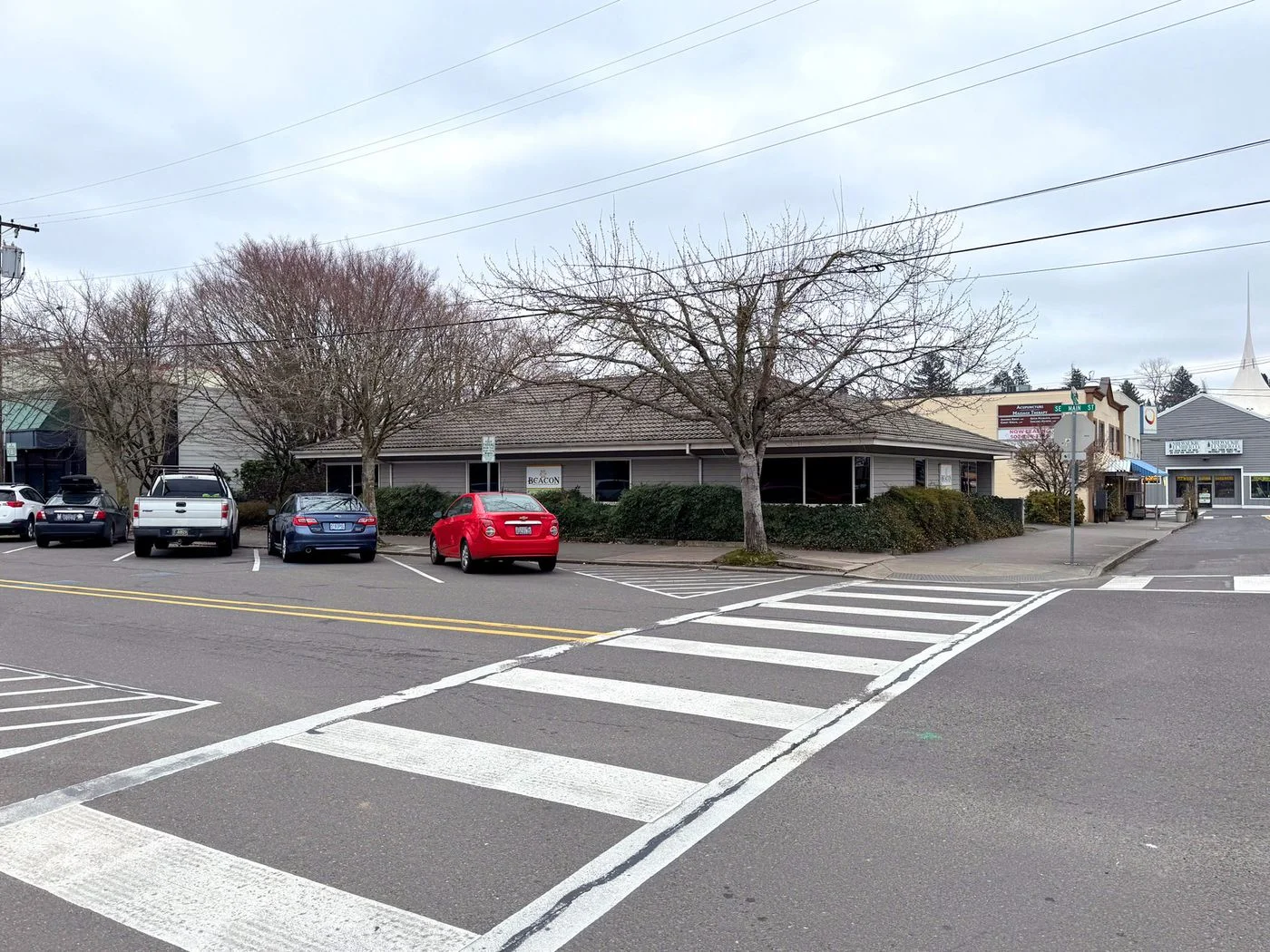 Photo-2 of 2001 SE Jefferson St, Milwaukie, OR 97222