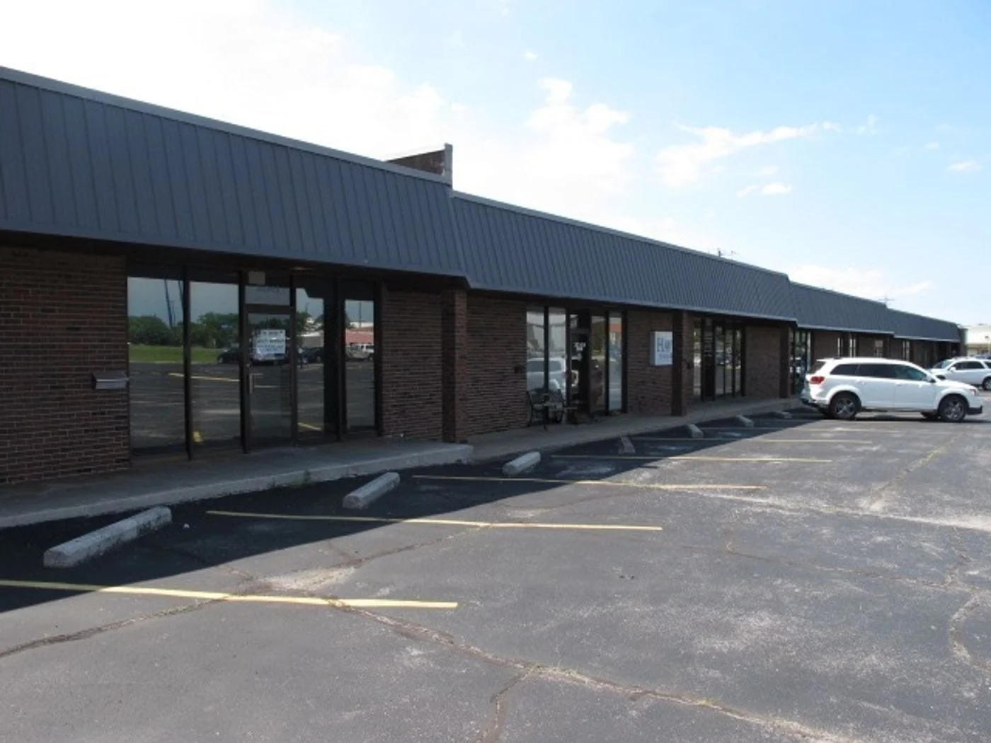 Photo 1 of 3534 E Sunshine St, Springfield, MO 65809