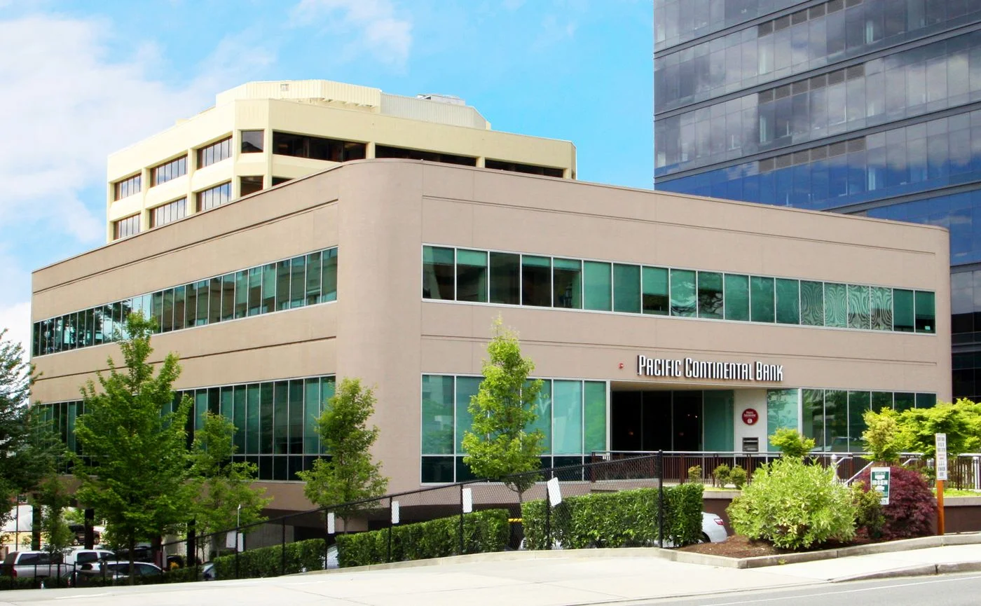 Photo 1 of 305 108th Ave NE, Bellevue, WA 98004