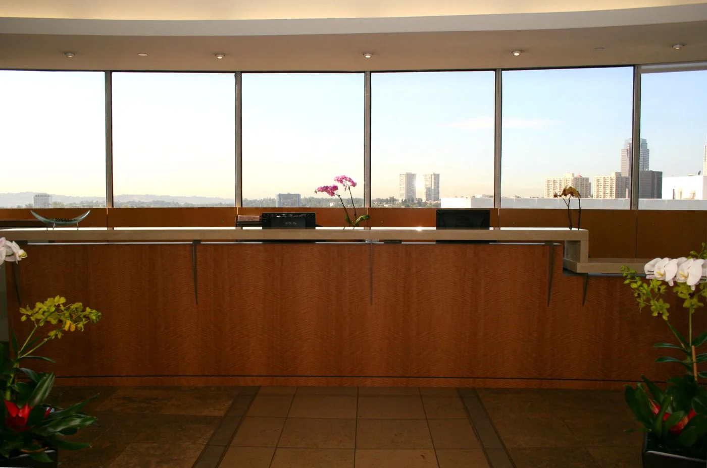 Photo 2 of 9701 Wilshire Blvd, Beverly Hills, CA 90212