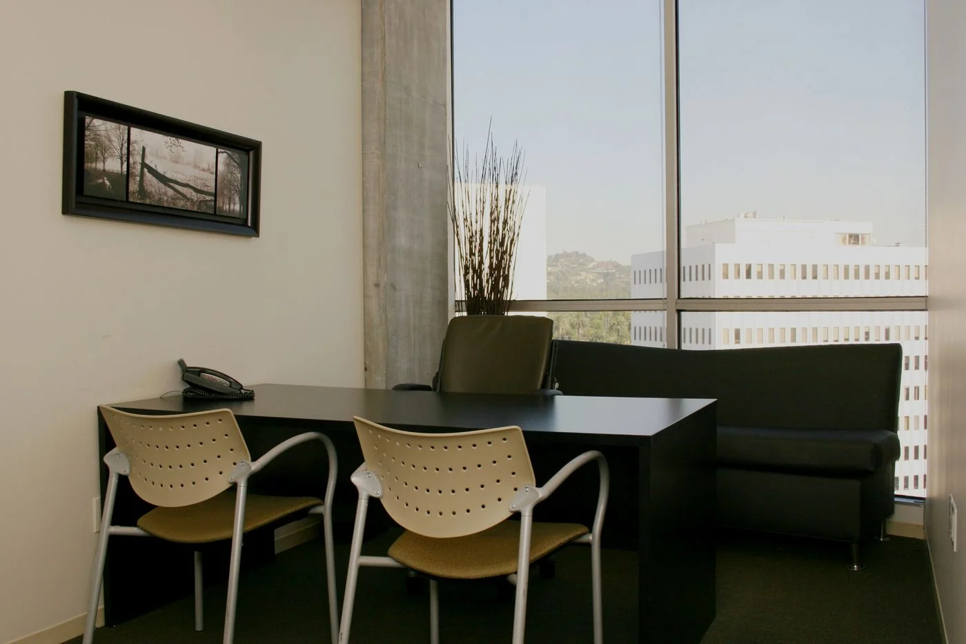 Photo 3 of 9701 Wilshire Blvd, Beverly Hills, CA 90212