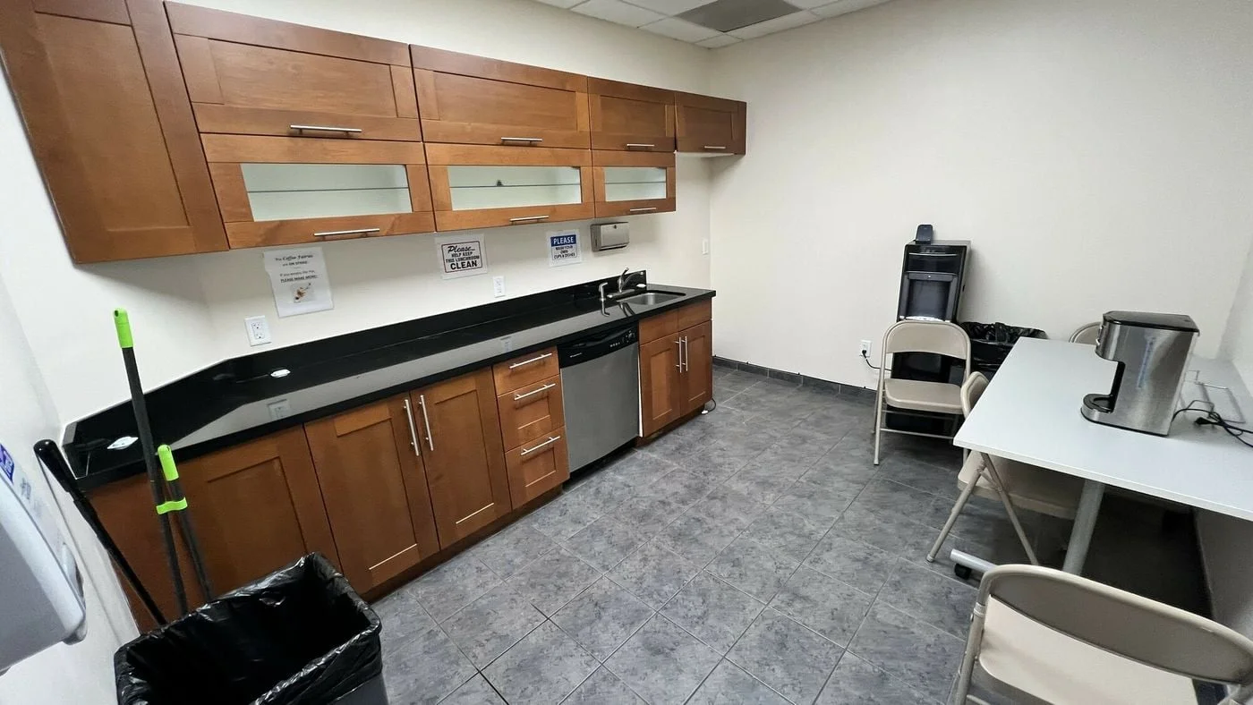 Photo 3 of 1571 Sawgrass Corporate Pkwy, Sunrise, FL 33323