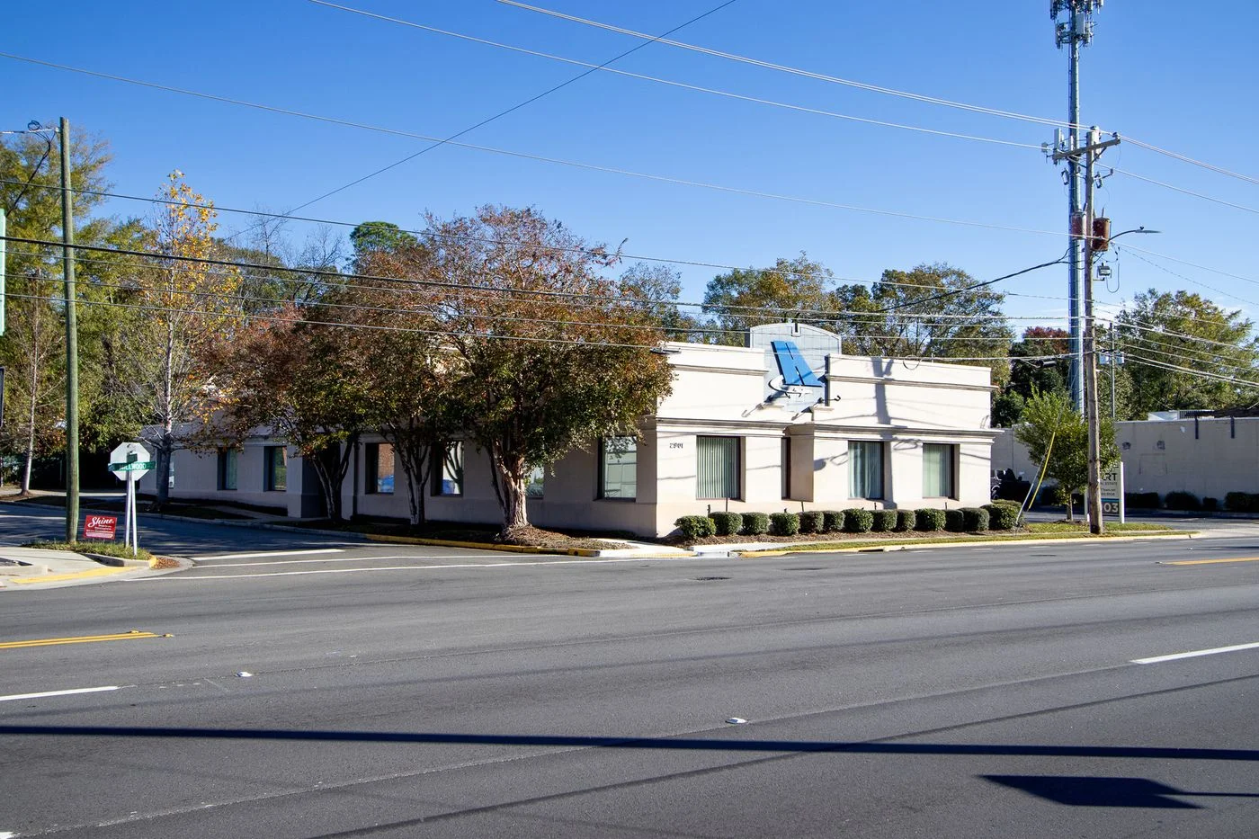 Photo 2 of 2901 Millwood Ave, Columbia, SC 29205