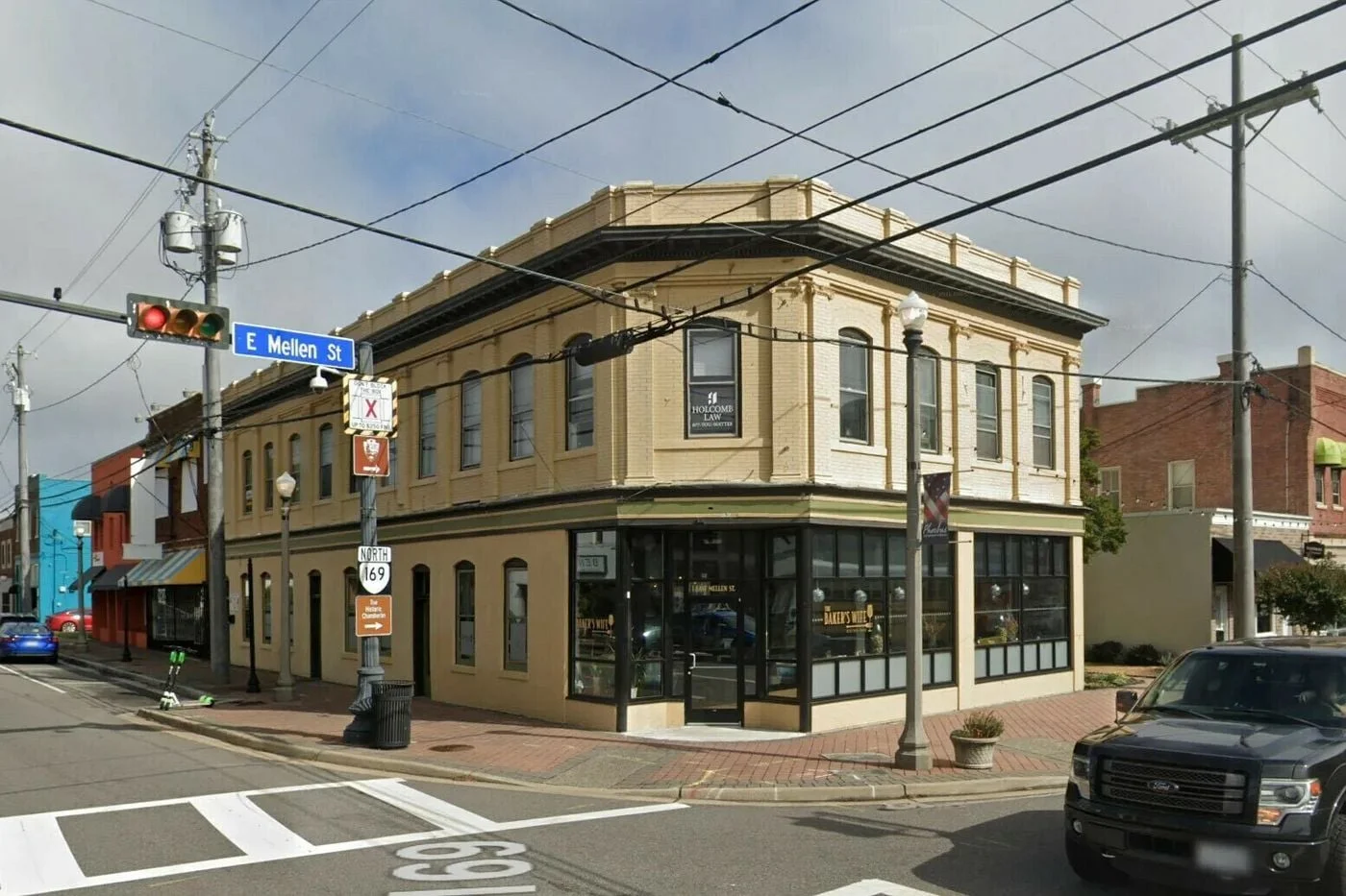 Photo 1 of 29 S Mallory St, Hampton, VA 23663