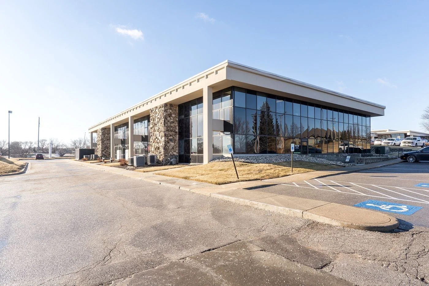 Photo 3 of 11704 W Center Rd, Omaha, NE 68144