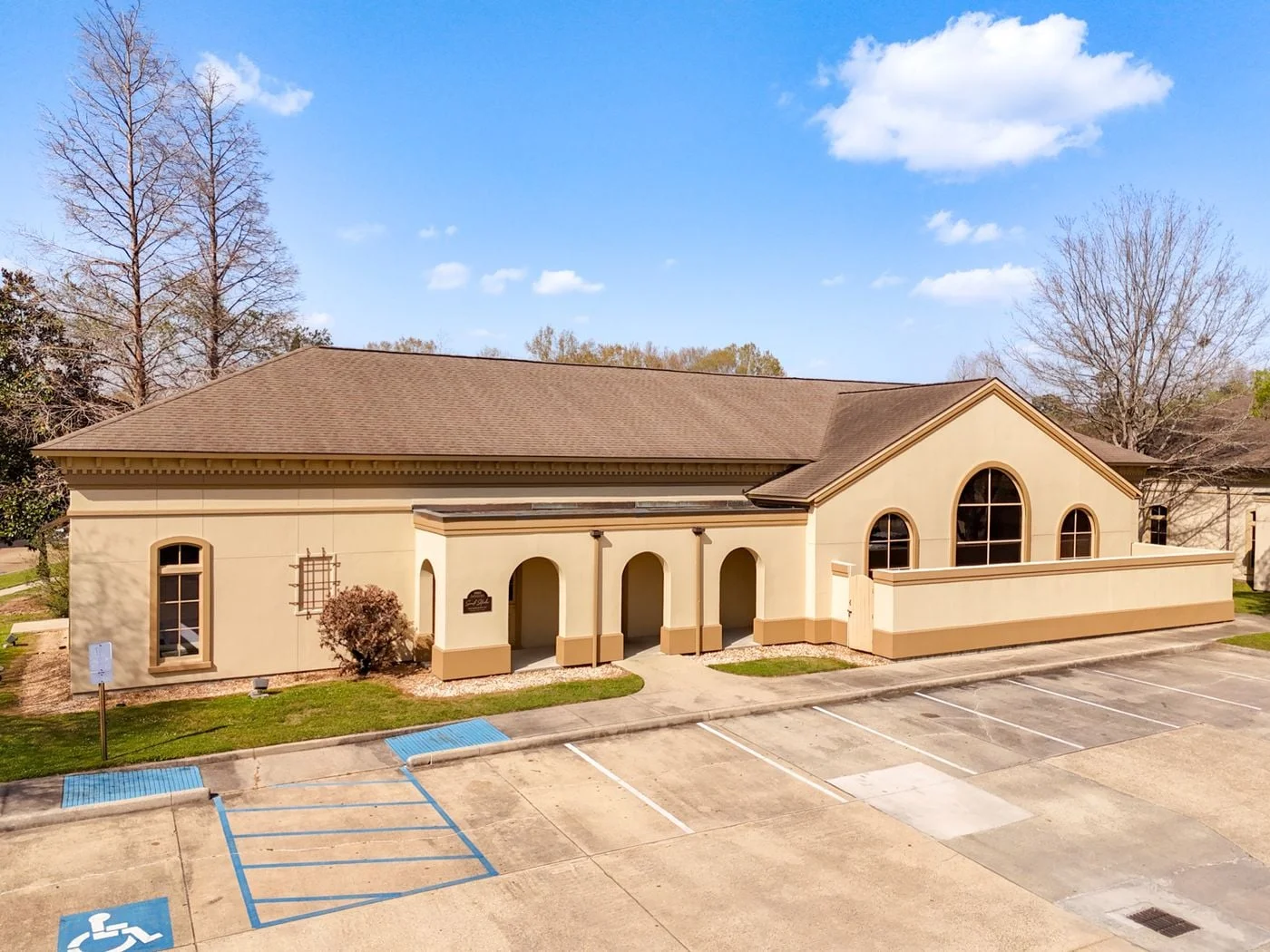 Photo 1 of 5015 Bluebonnet Blvd, Baton Rouge, LA 70809