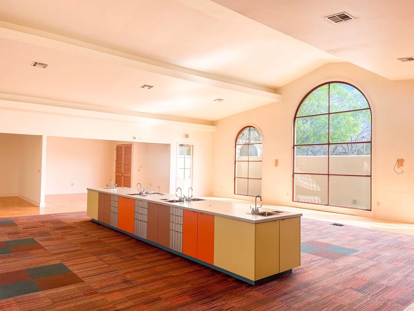 Photo 3 of 5015 Bluebonnet Blvd, Baton Rouge, LA 70809