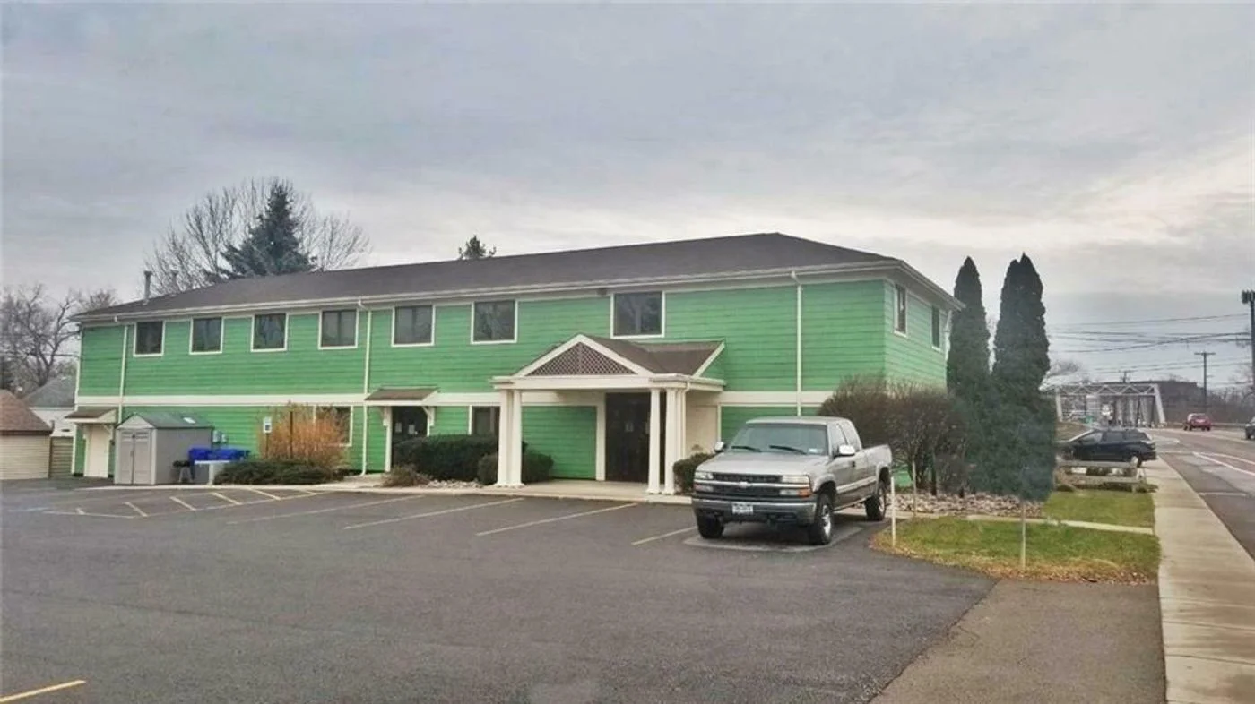 Photo 1 of 131 Orchard Park Rd, Buffalo, NY 14224