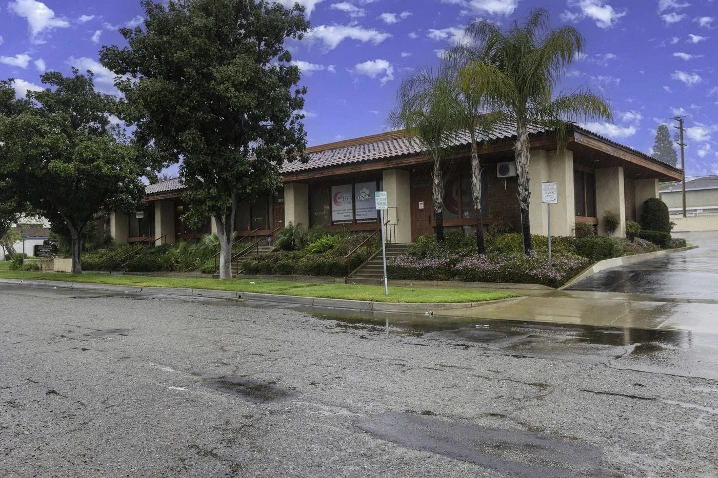 Photo 2 of 1365 W Foothill Blvd, Upland, CA 91786