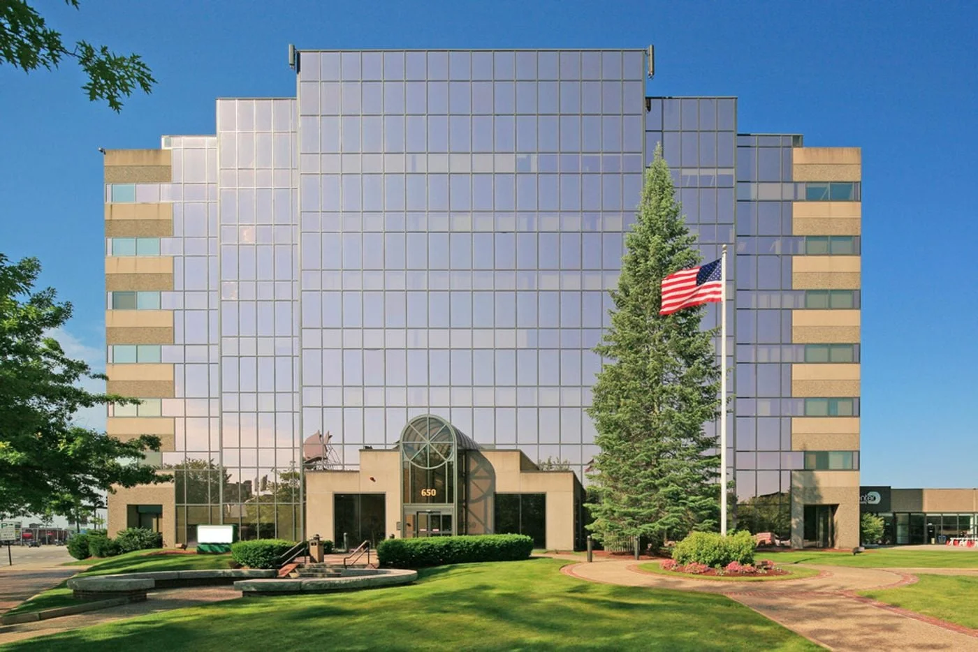 Photo 1 of 650 Elm St, Manchester, NH 03101