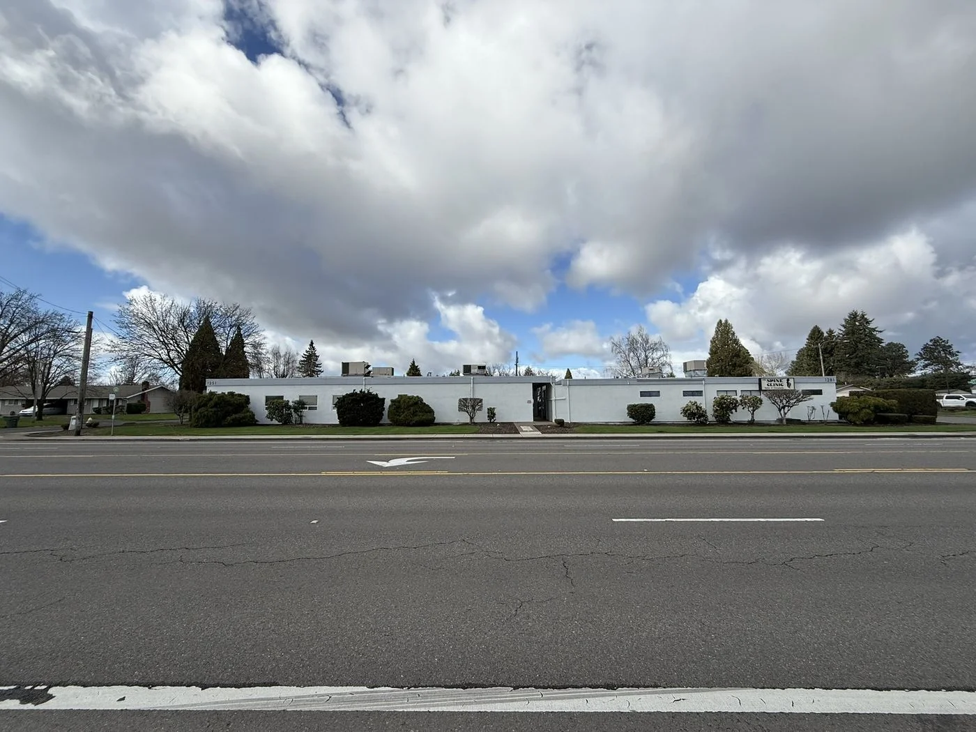 Photo 2 of 1261 Lancaster Dr NE, Salem, OR 97301