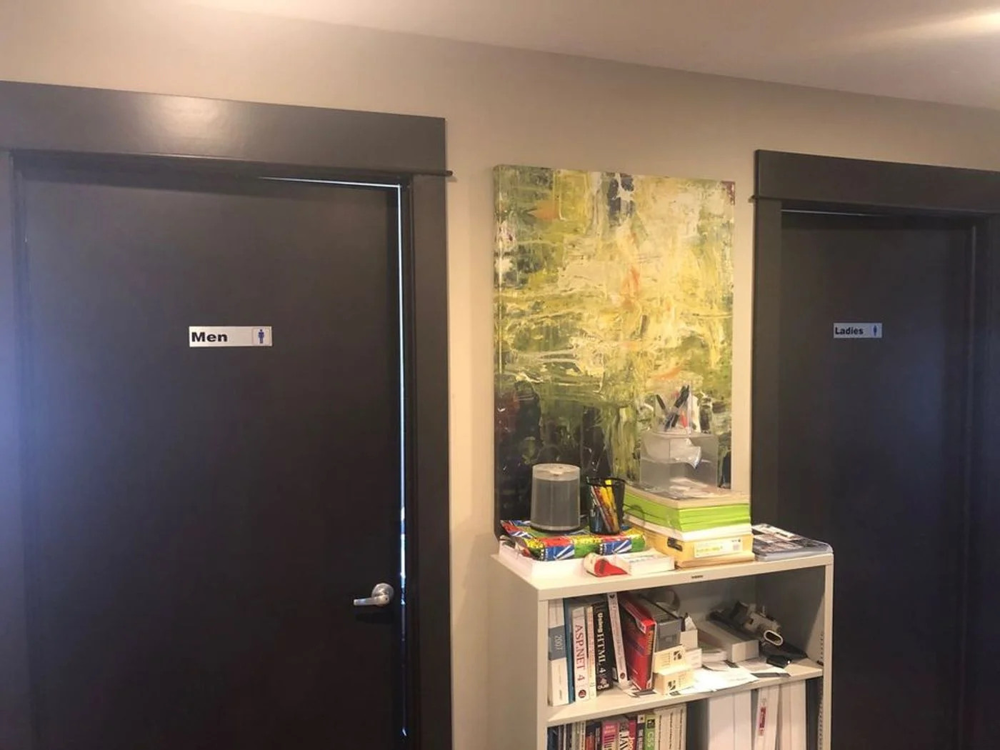 Photo 3 of 998 Chicago Dr, Jenison, MI 49428