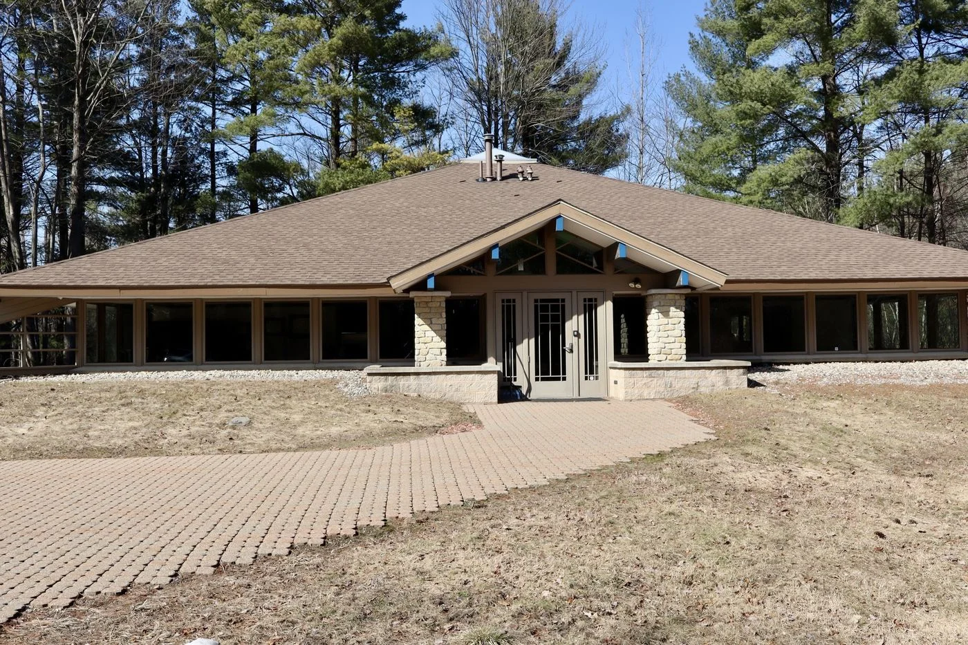 Photo 1 of 4300 W Sugnet Rd, Midland, MI 48640