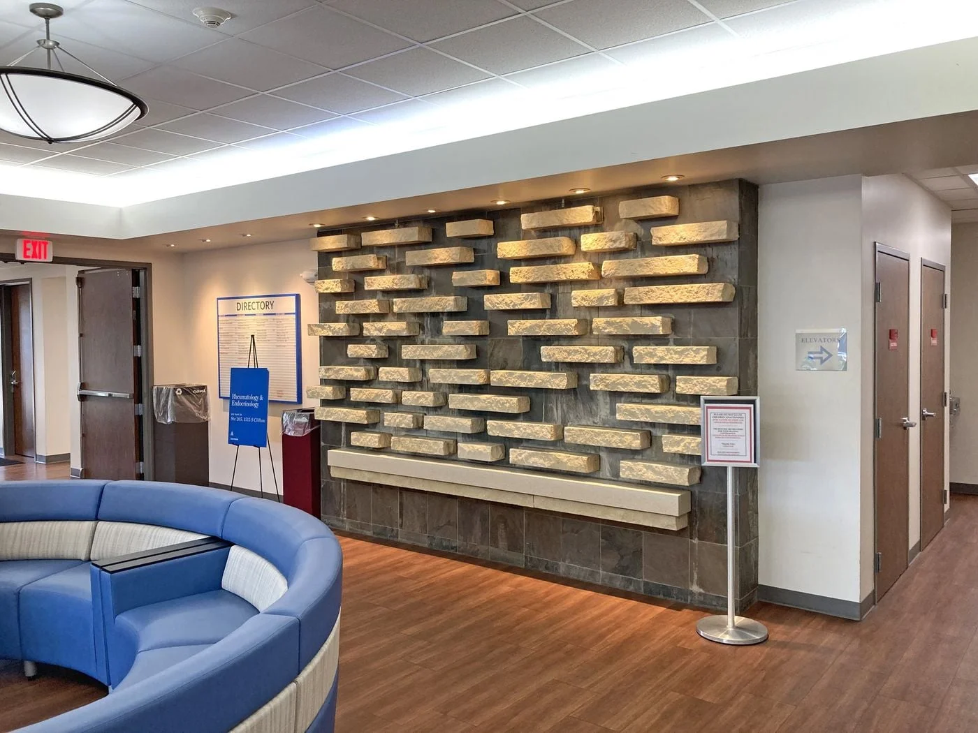 Photo 3 of 1515 S Clifton Ave, Wichita, KS 67218