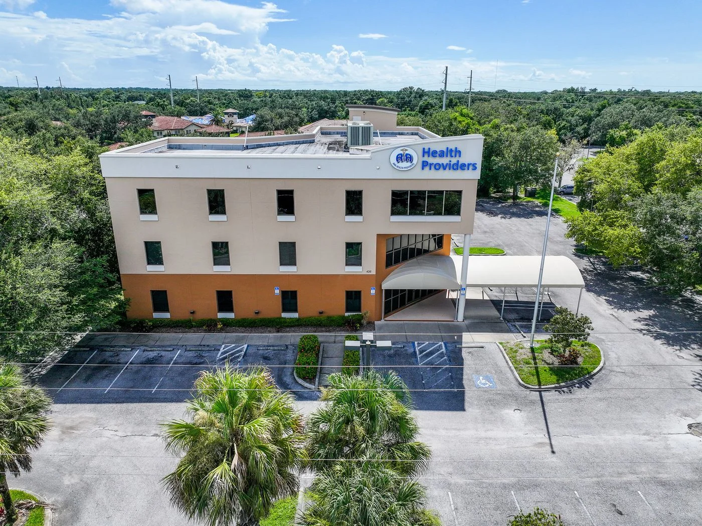 Photo-1 of 435 Commercial Ct, Venice, FL 34292