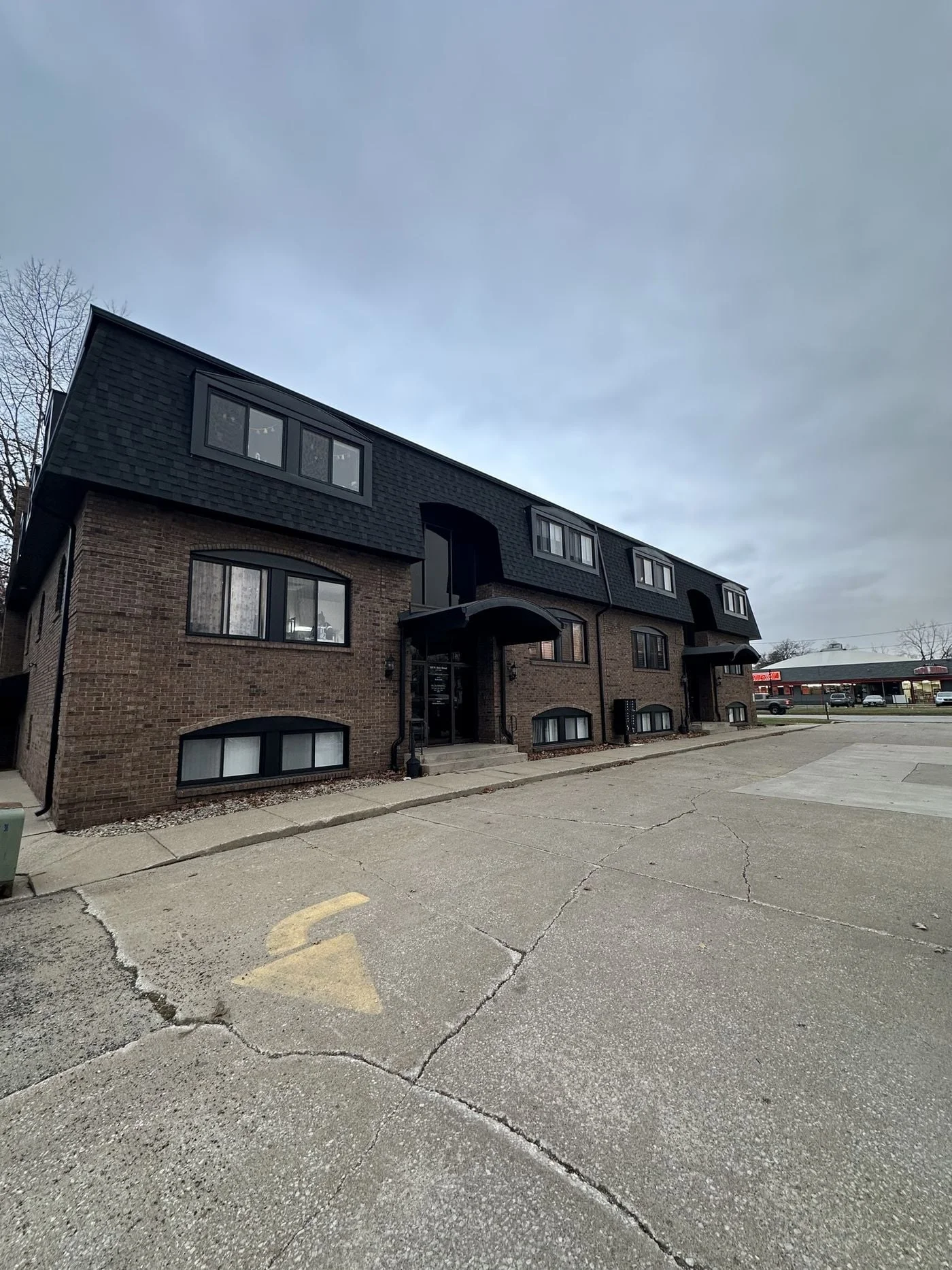 Photo 1 of 250 N Main St, Crown Point, IN 46307