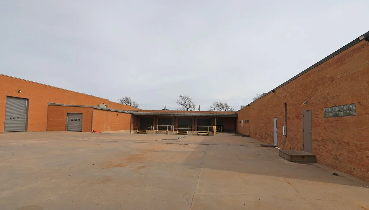 Photo 2 of 4200 W Harry St, Wichita, KS 67209