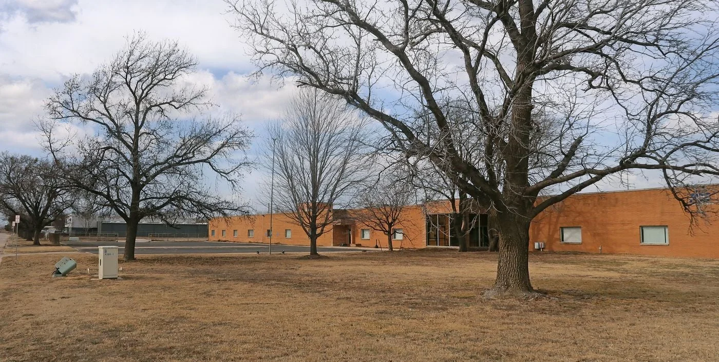 Photo 3 of 4200 W Harry St, Wichita, KS 67209