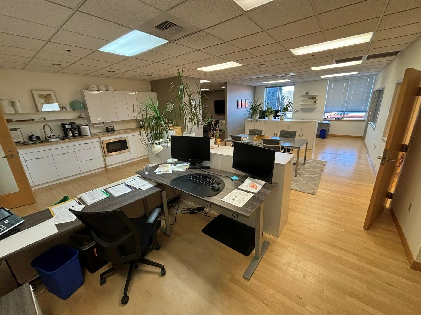 Photo 3 of 1905 Queen Anne Ave N, Seattle, WA 98109