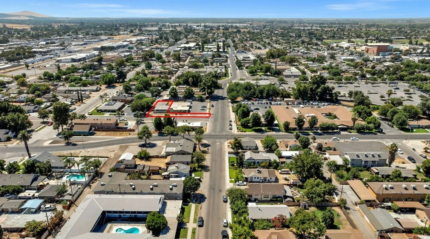 Photo 3 of 245 W Cherry Ave, Porterville, CA 93257