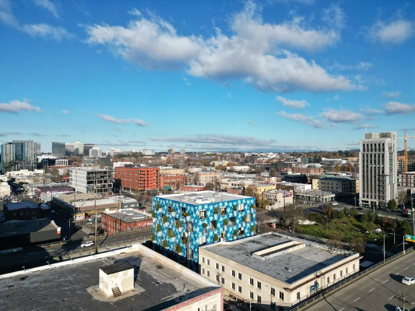 Photo 3 of 850 SE 3rd Ave, Portland, OR 97214