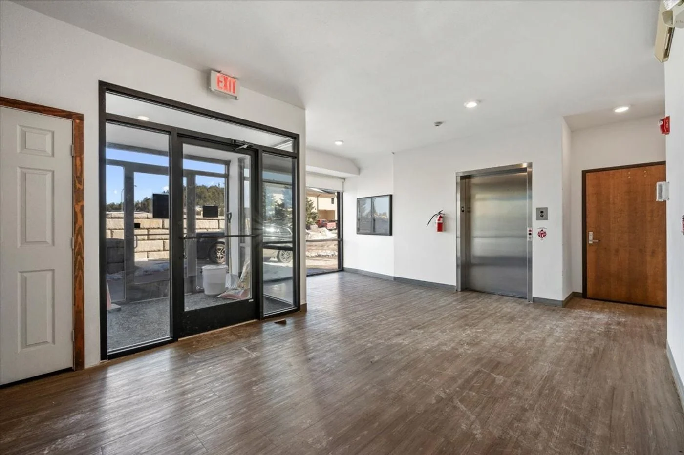 Photo 2 of 201 W Main St, Lead, SD 57754