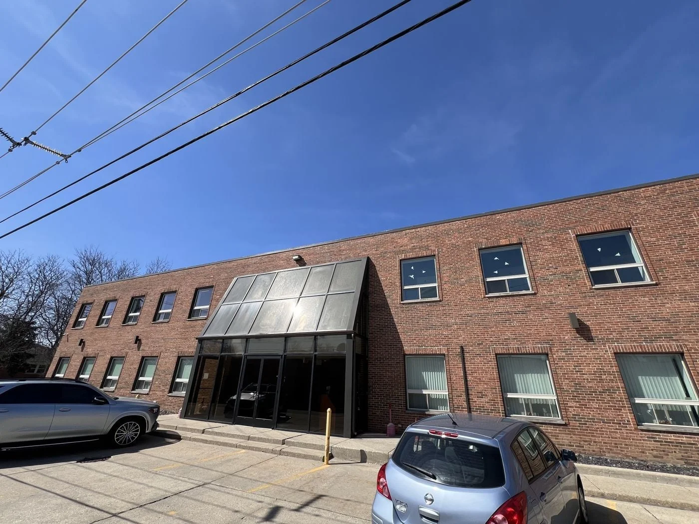 Photo 3 of 6601 N Avondale Ave, Chicago, IL 60631