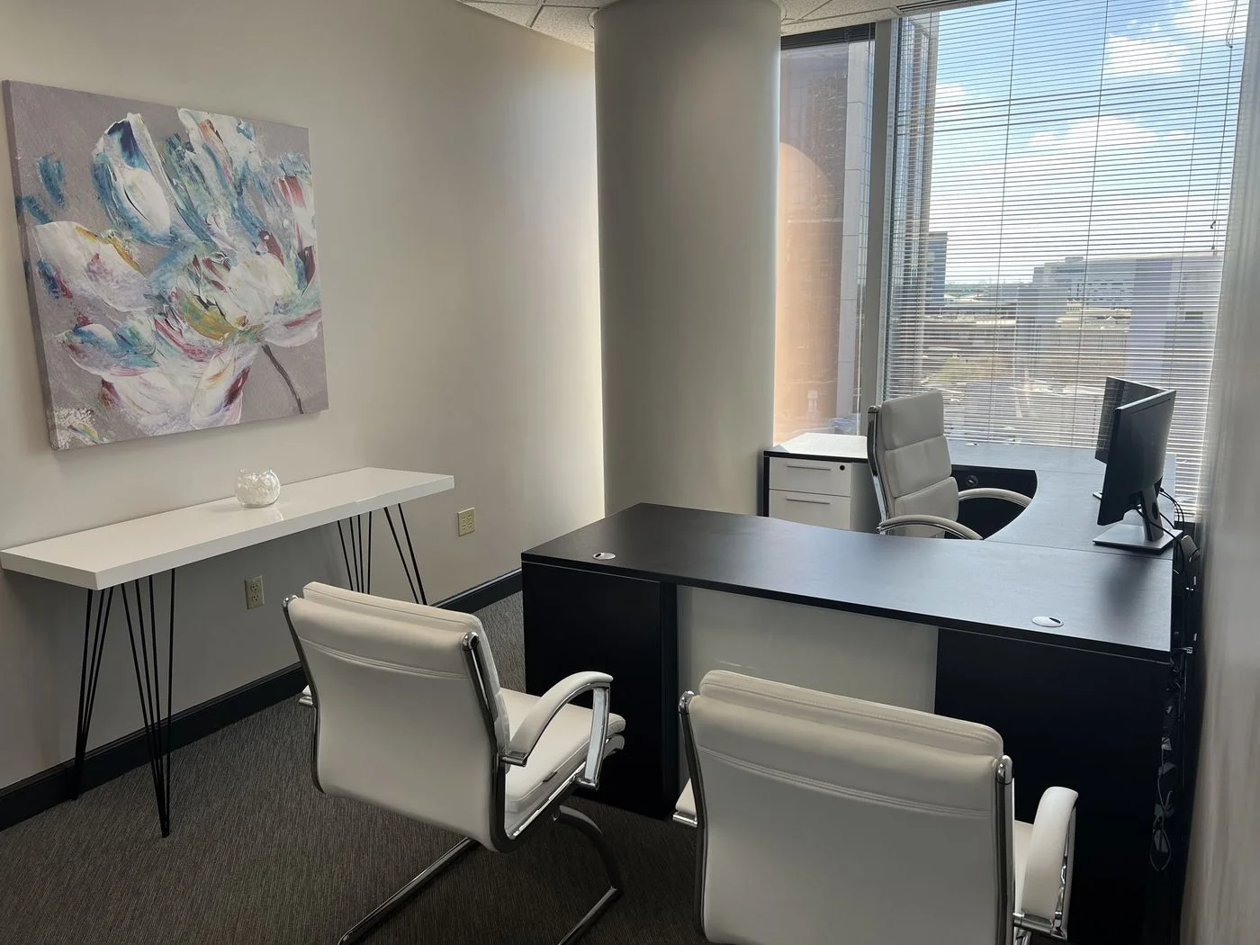 Photo 2 of 111 N Orange Ave, Orlando, FL 32801