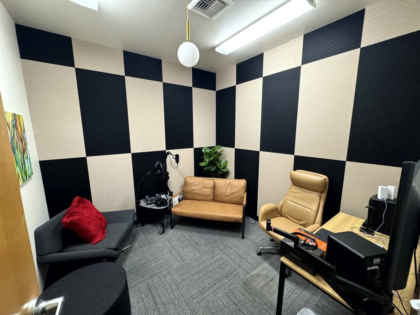 Photo 1 of 9015 Vernon Rd, Lake Stevens, WA 98258