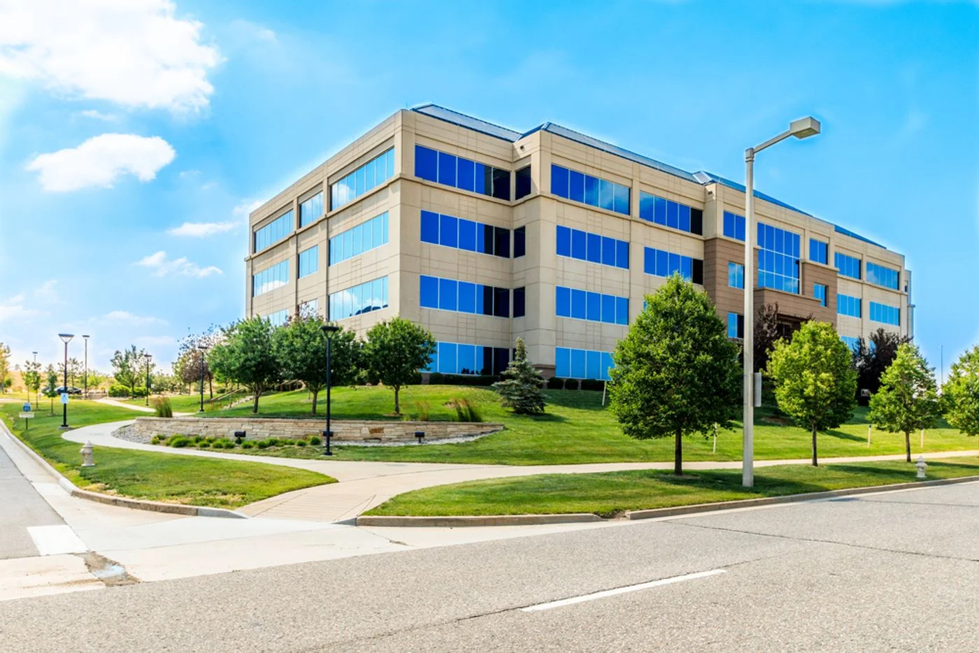 Photo 2 of 9127 S Jamaica St, Englewood, CO 80112