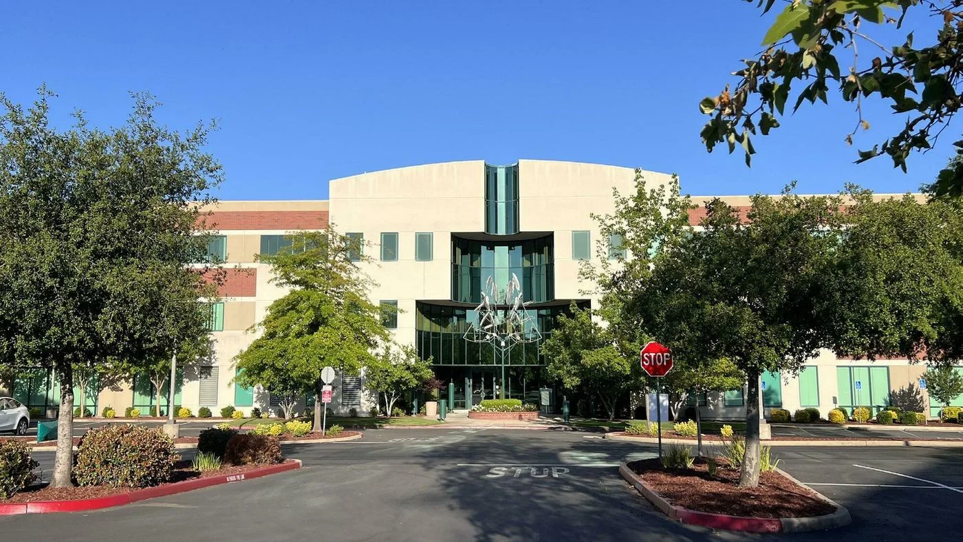 Photo 1 of 35 Iron Point Cir, Folsom, CA 95630