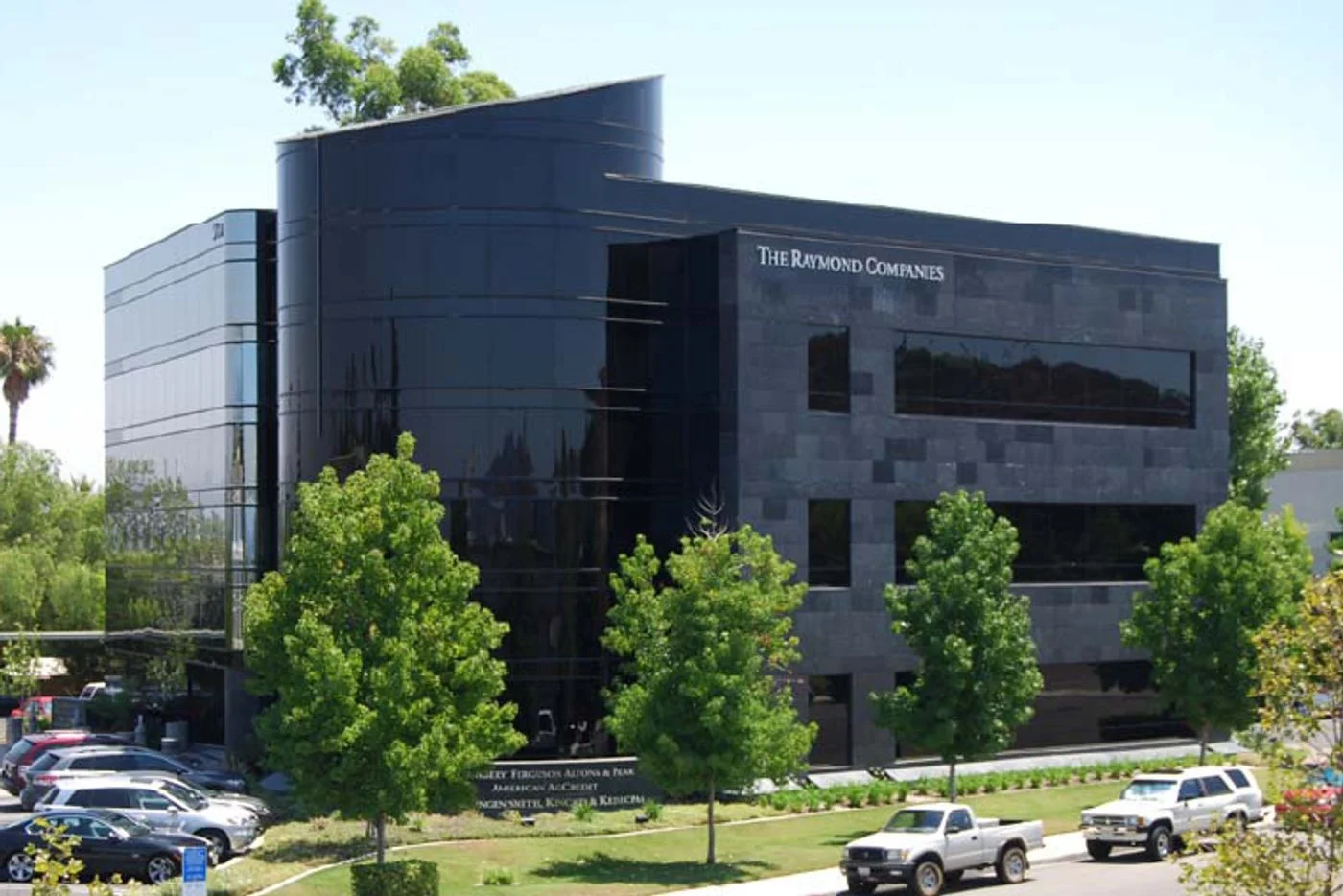 Photo 1 of 960 Canterbury Pl, Escondido, CA 92025