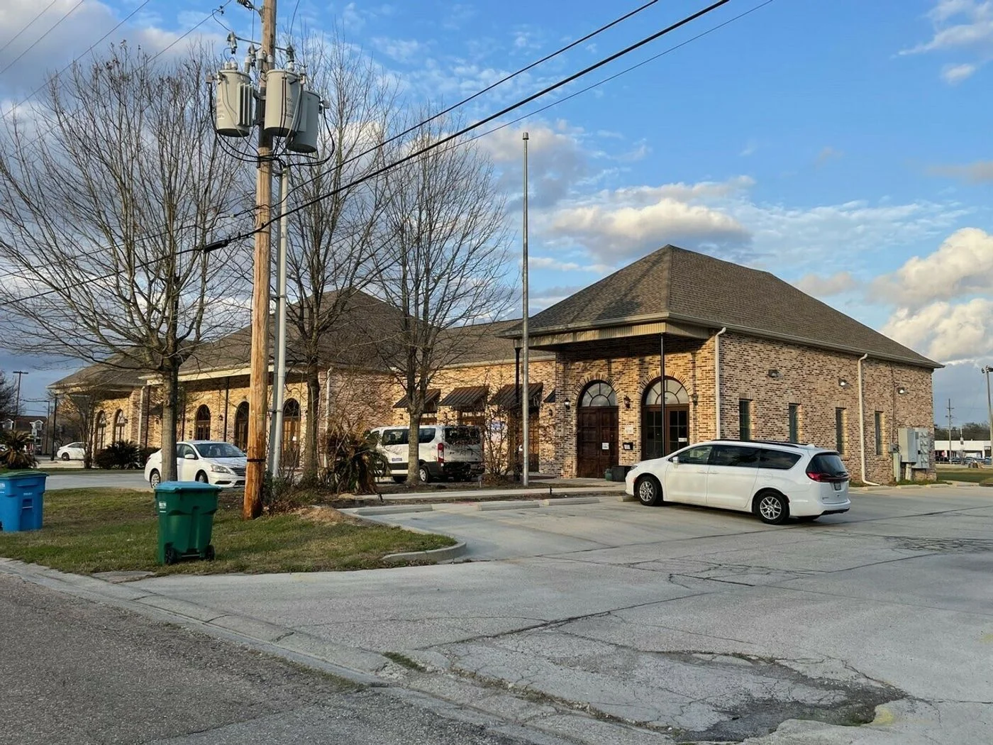 Photo 1 of 1305 Derek Drive, Hammond, LA 70403