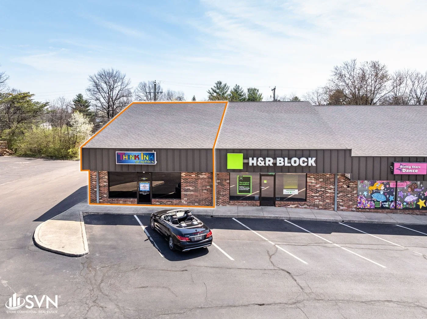 Photo 3 of 804 S Broadway St, Georgetown, KY 40324