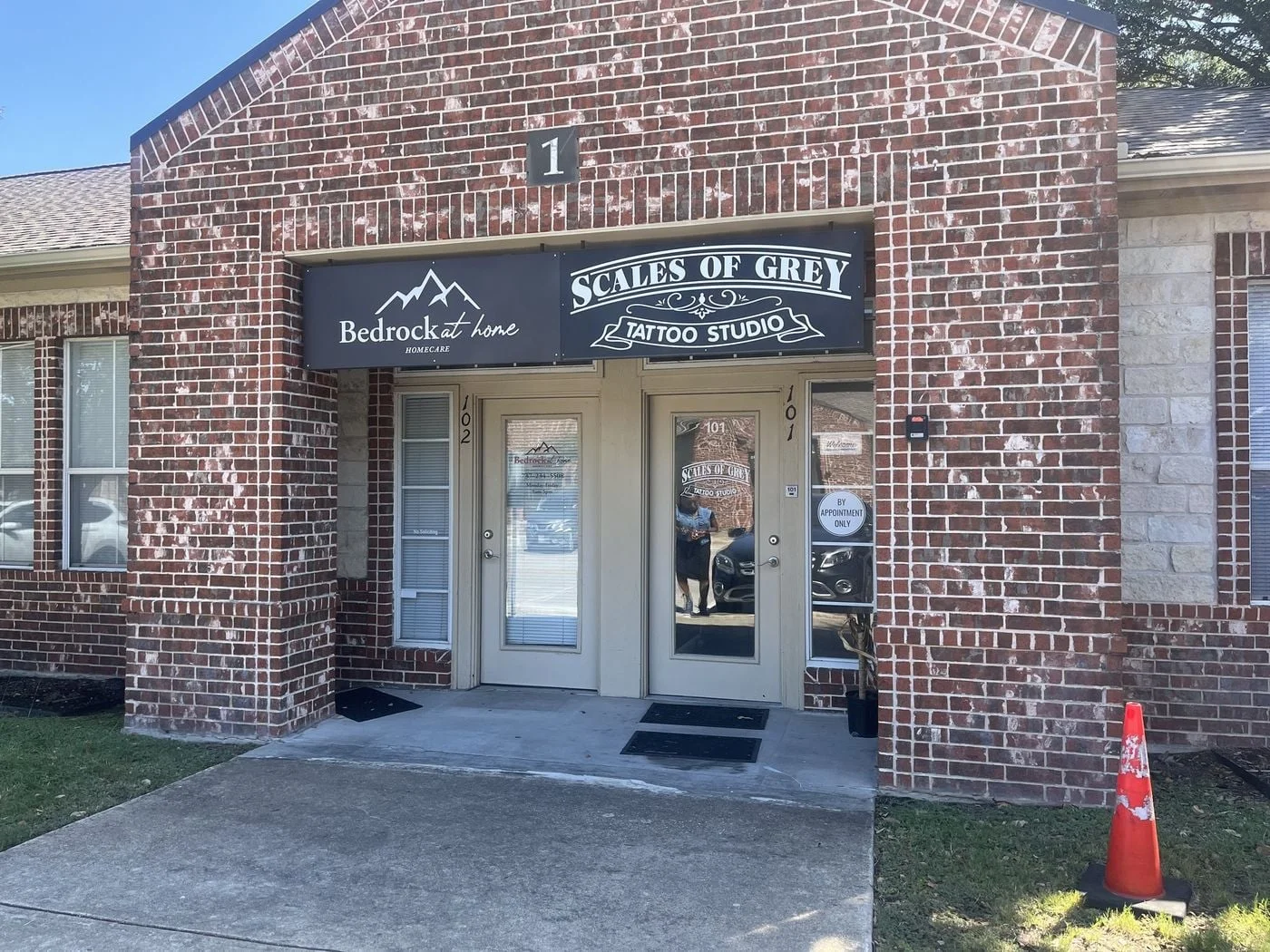 Photo 1 of 595 Round Rock West Drive Unit 102, Round Rock, TX 78681