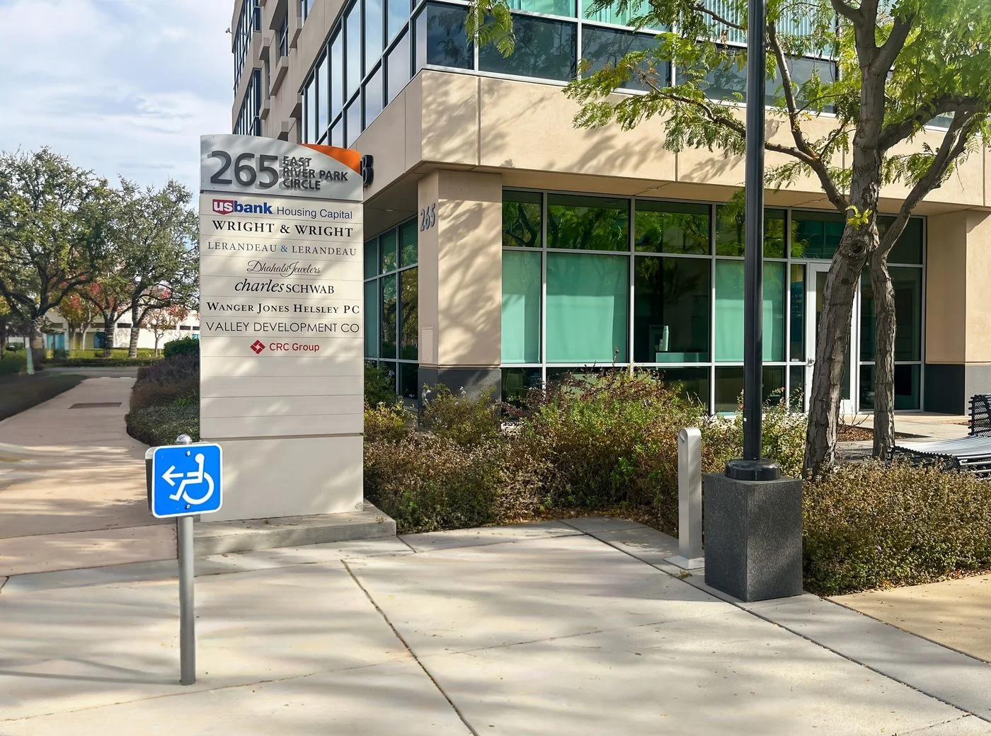 Photo 1 of 265 E River Park Cir Fl 1, Fresno, CA 93720