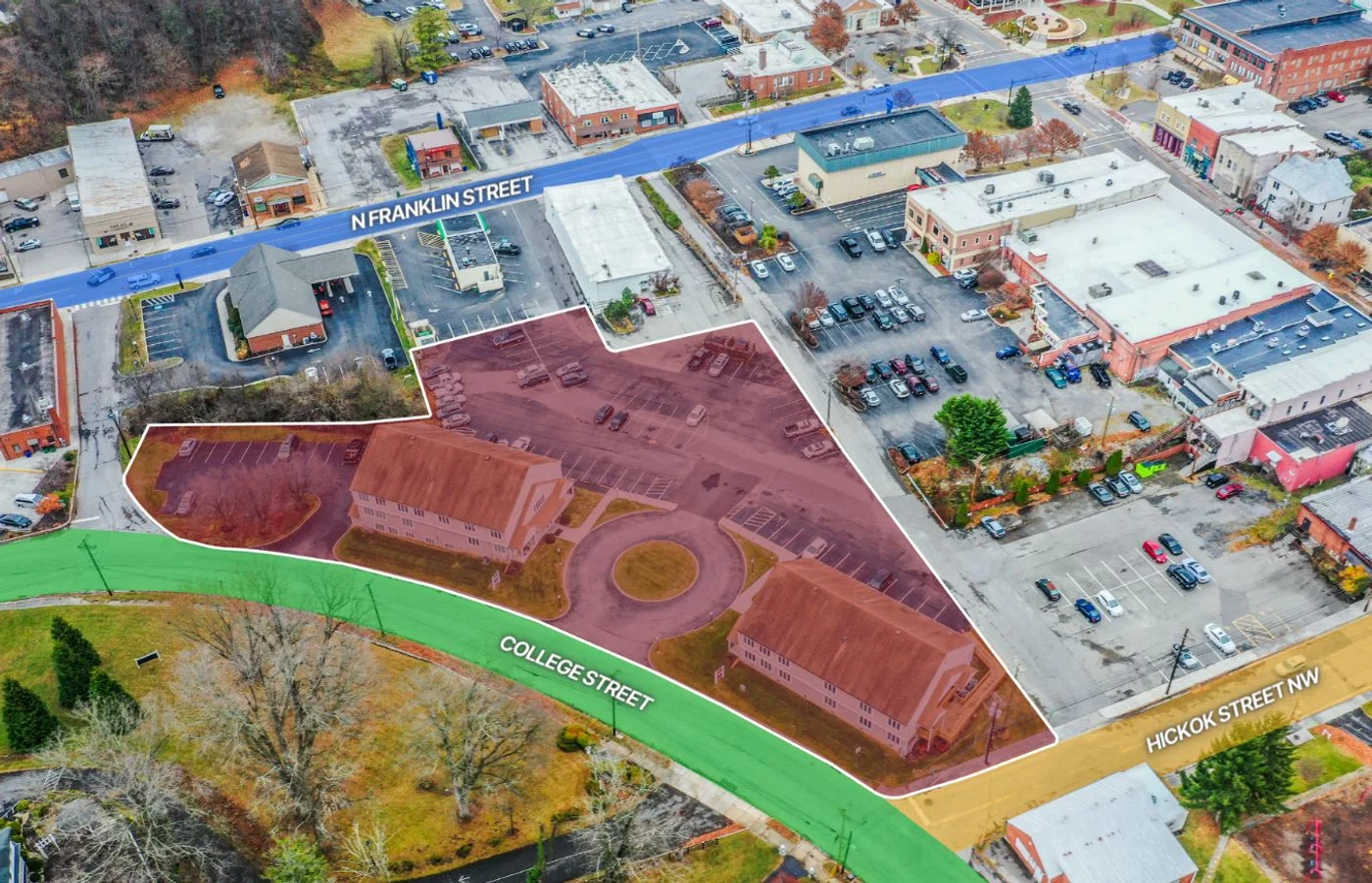 Photo 3 of 90 College St, Christiansburg, VA 24073