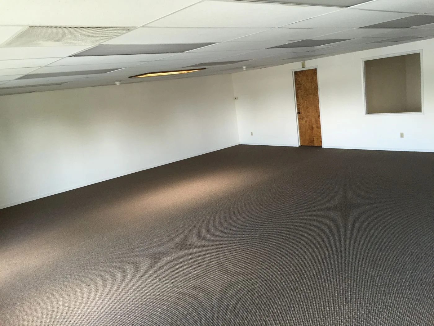 Photo 3 of 2407 W Whitendale Ave, Visalia, CA 93277