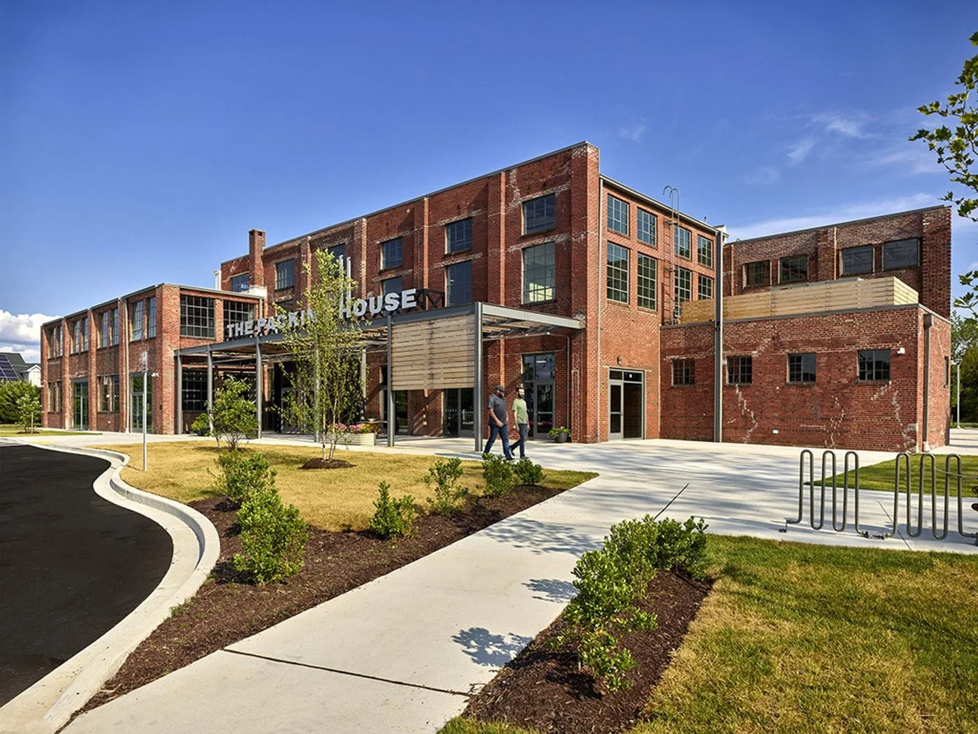 Photo 2 of 411 Dorchester Avenue, Cambridge, MD 21613