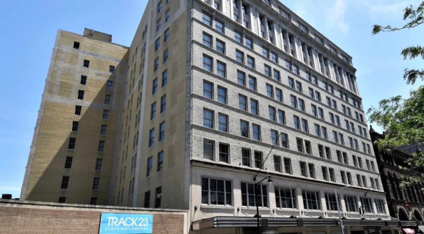 Photo 2 of 960 Main Street, Hartford, CT 06103