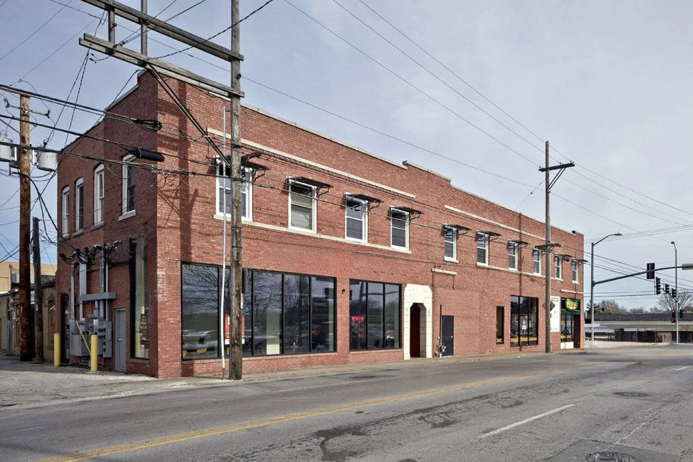 Photo 2 of 404-406 W 75th St, Kansas City, MO 64114