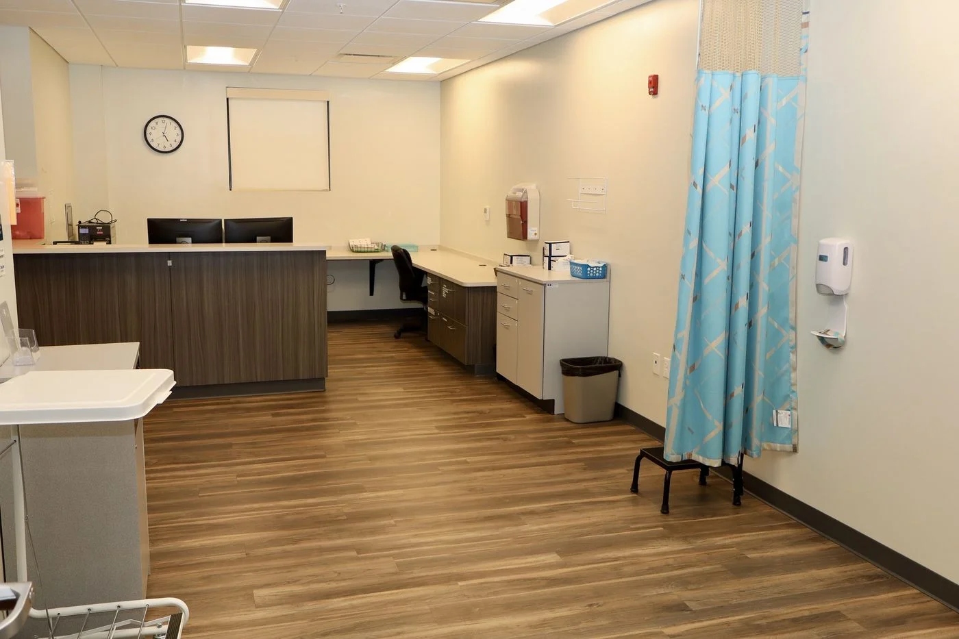 Photo 2 of 801 Joe Mann Blvd, Suite B , Midland, MI 48642