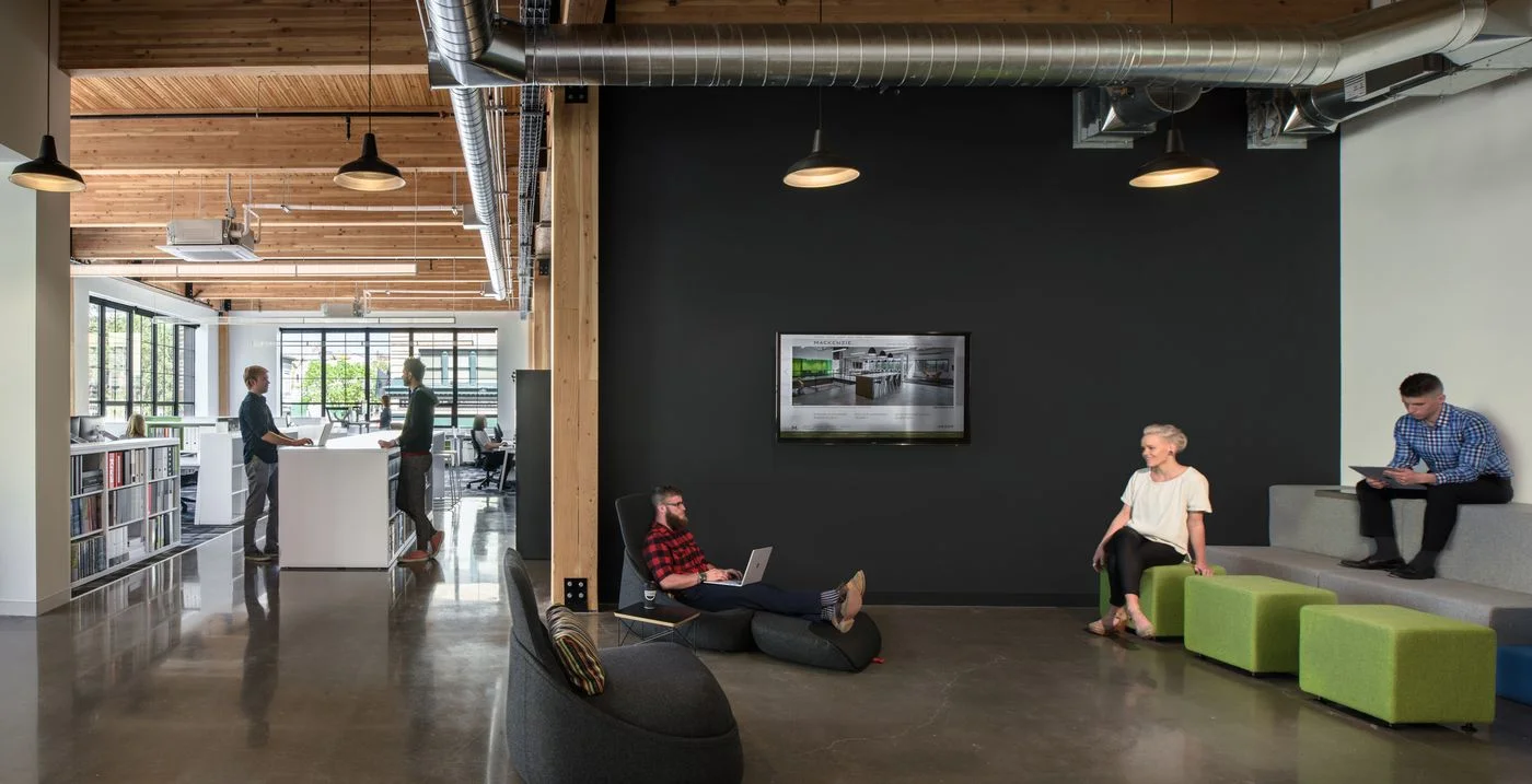 Photo 3 of 101 E 6th St, Vancouver, WA 98660