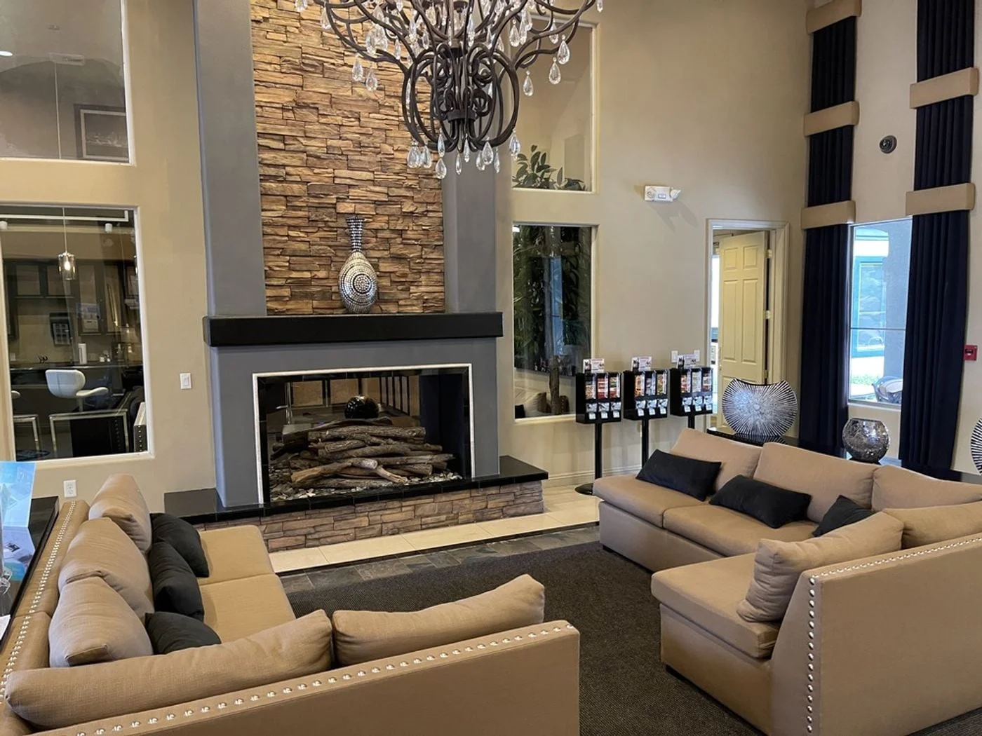 Photo 2 of 7935-7975 West Badura Ave, Las Vegas, NV 89113