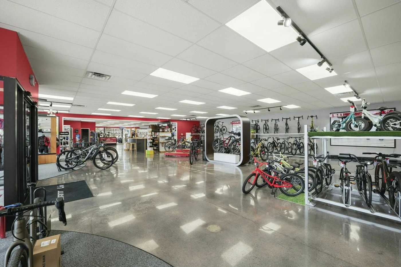 Photo 3 of 6363 Monroe Street, Sylvania, OH 43560